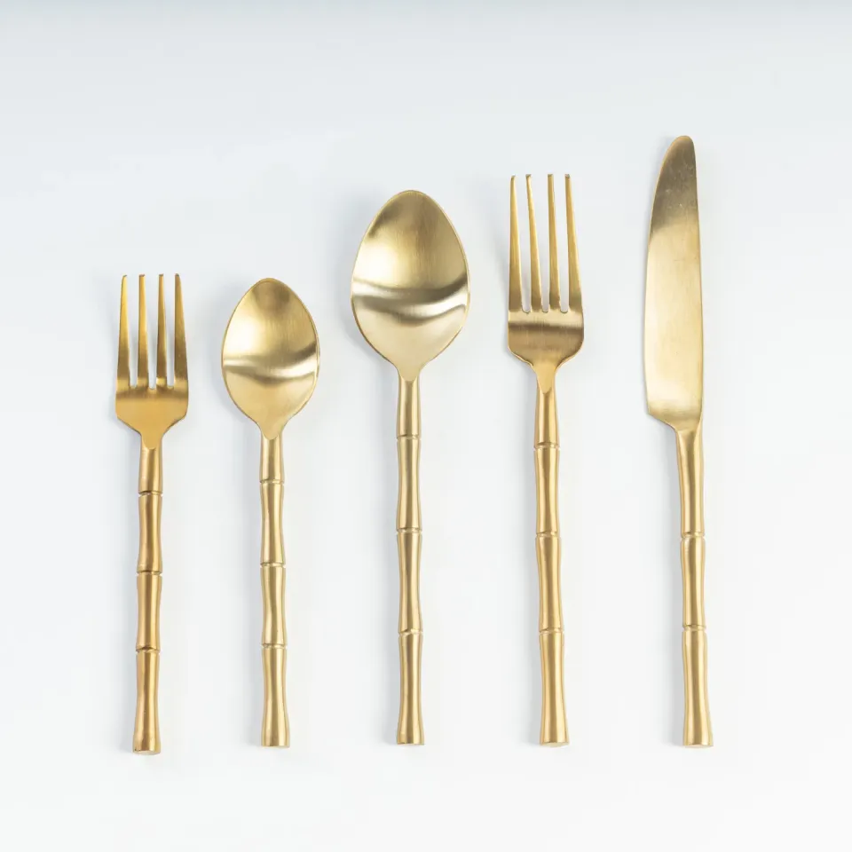 Les Ottomans Gold Bamboo bestiksæt 5 dele guld