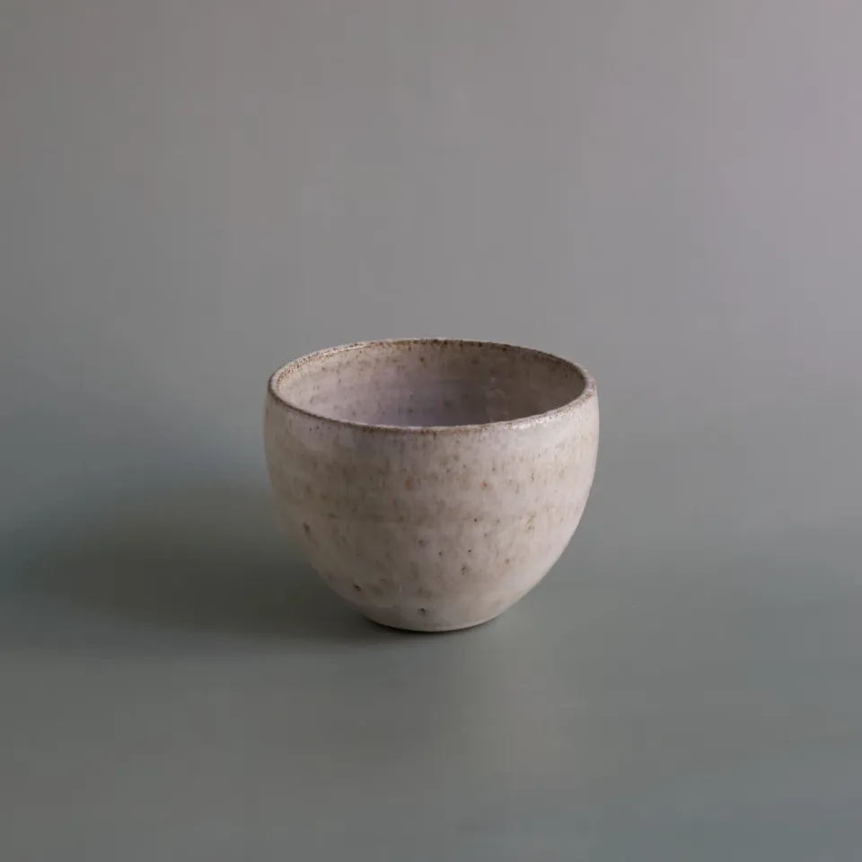 Odd Boys Ceramic Odd Personal Size Cup kop Floating White håndlavet