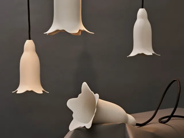 Nymphenburg Gentiana Alba pendel hvid biskuitporcelæn