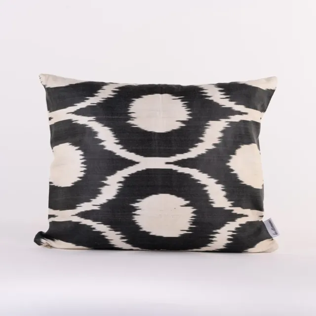 Les Ottomans Ikat S239 pudebetræk silke