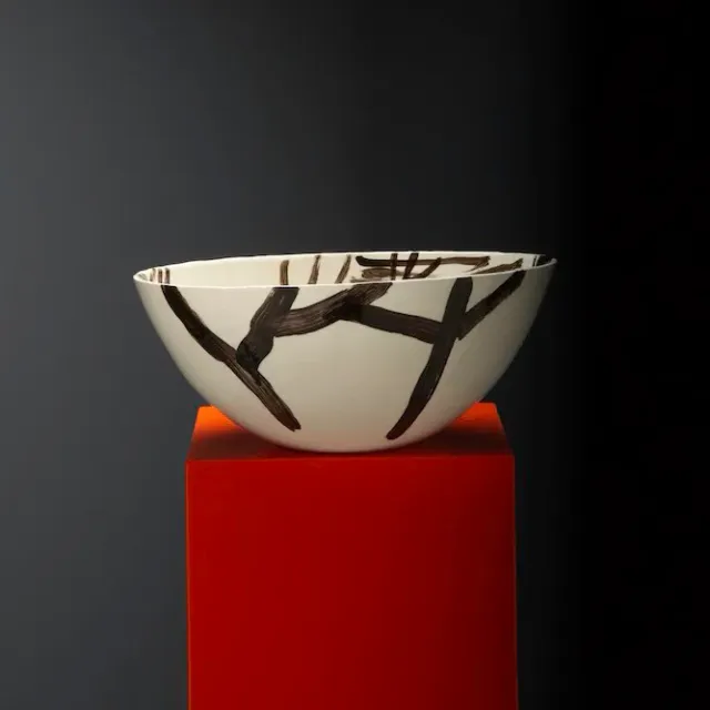 1882 Ltd Garden Ware skål 24 håndlavet