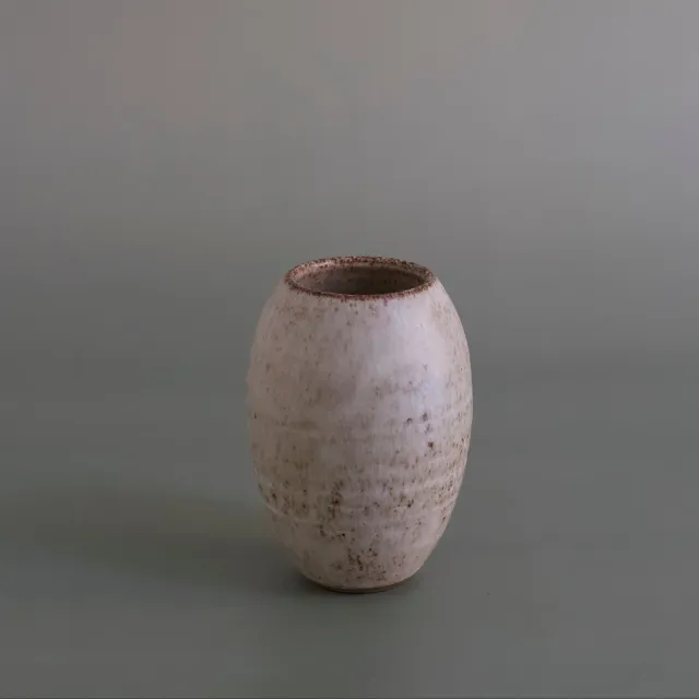 Odd Boys Ceramic Odd mini vase off white mat