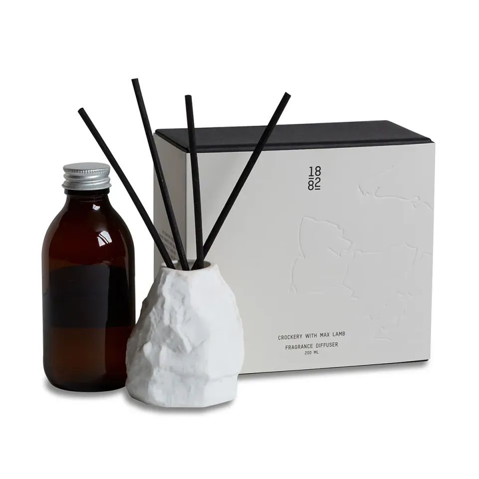 1882-Ltd Crockery diffuser stentøj Max Lamb