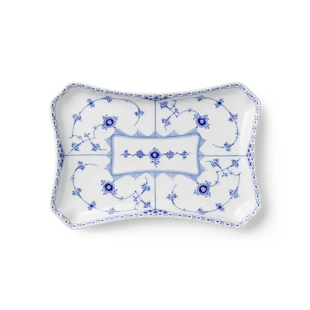 Kgl. Porcelæn Musselmalet Halvblonde fad 24,5 cm