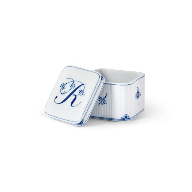 Kgl. Porcelæn Alfabet bonbonniere R 13 cl håndmalet
