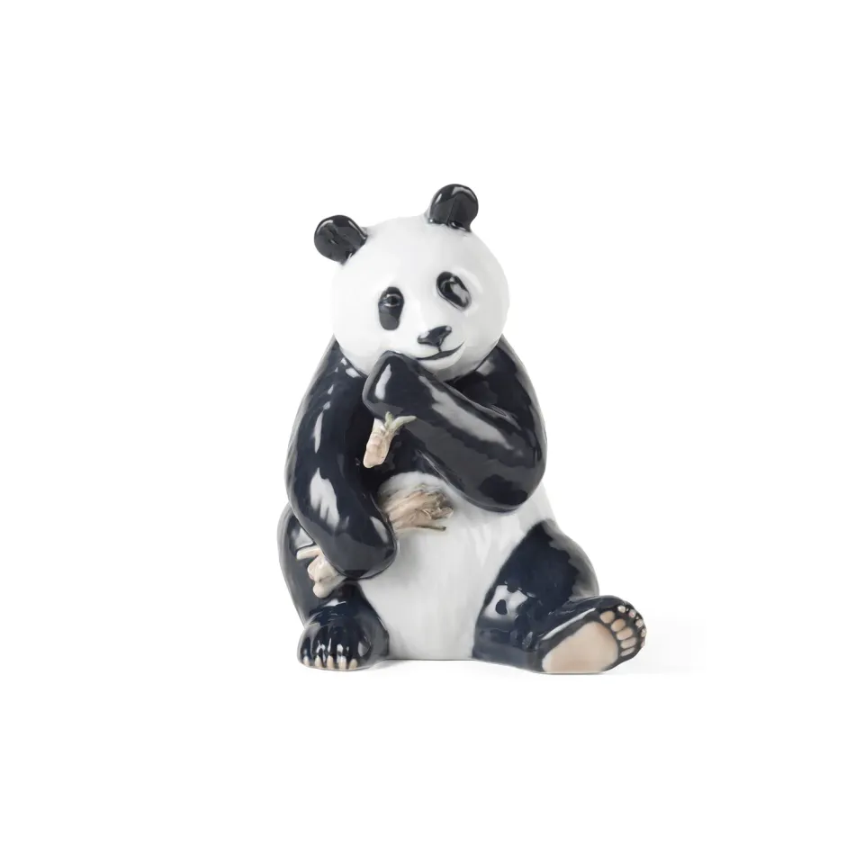 Kgl. Porcelæn Figurer spisende panda 18 cm porcelænsfigur