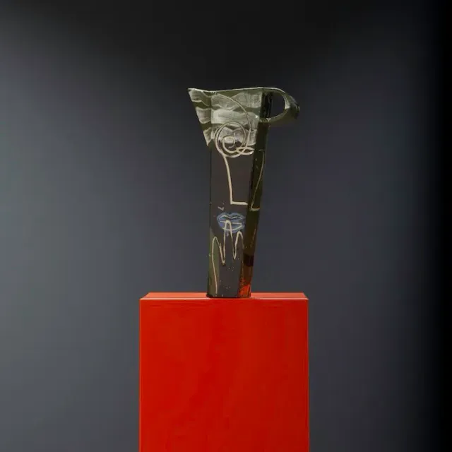 1882 Ltd Garden Ware Jug 12 kande håndbygget