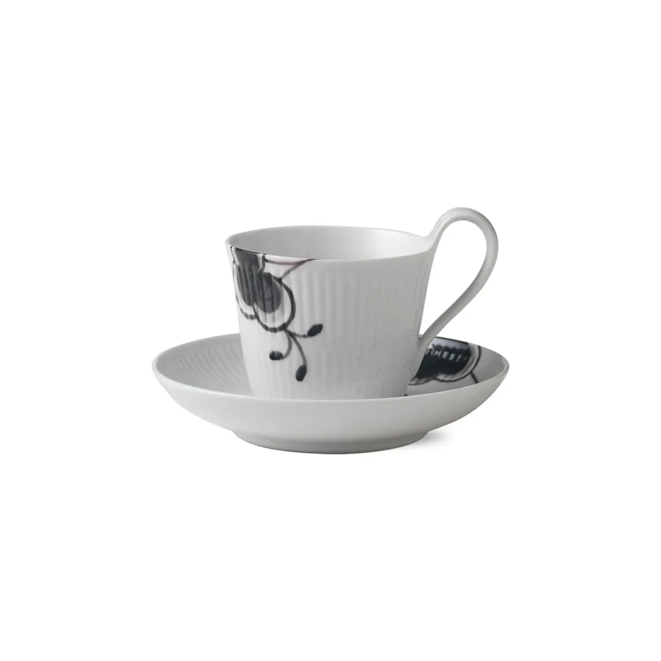 Royal Copenhagen Sort Mega Riflet kop med underkop 24 cl