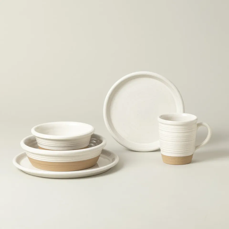 Costa Nova Scotia 5-Piece Dinnerware Set stel Vanilla Beige