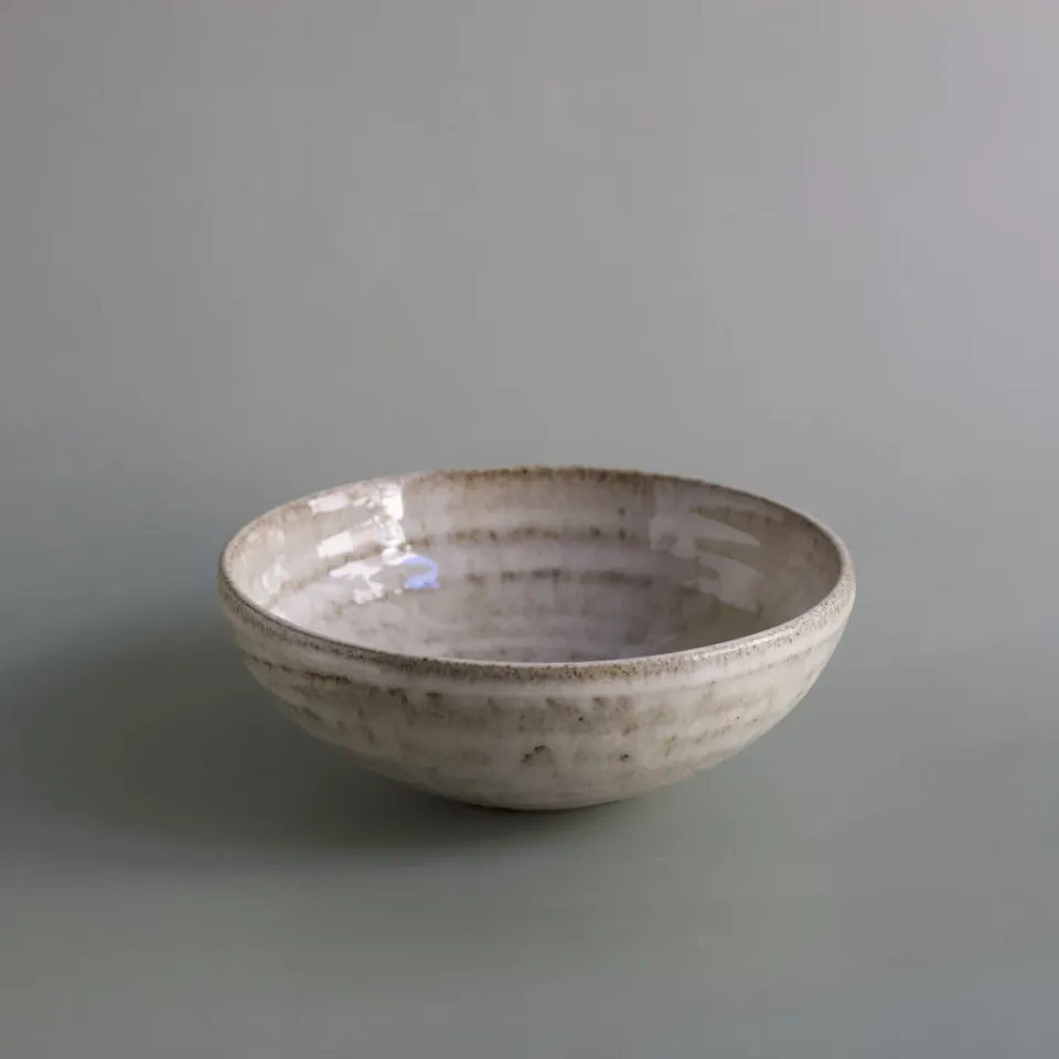 Odd Boys Ceramic Odd Small Bowl skål floating white 360 ml