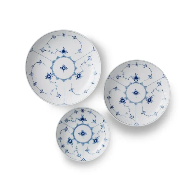 Kgl. Porcelæn Musselmalet Riflet lav skål 11/13/15 cm 3 stk