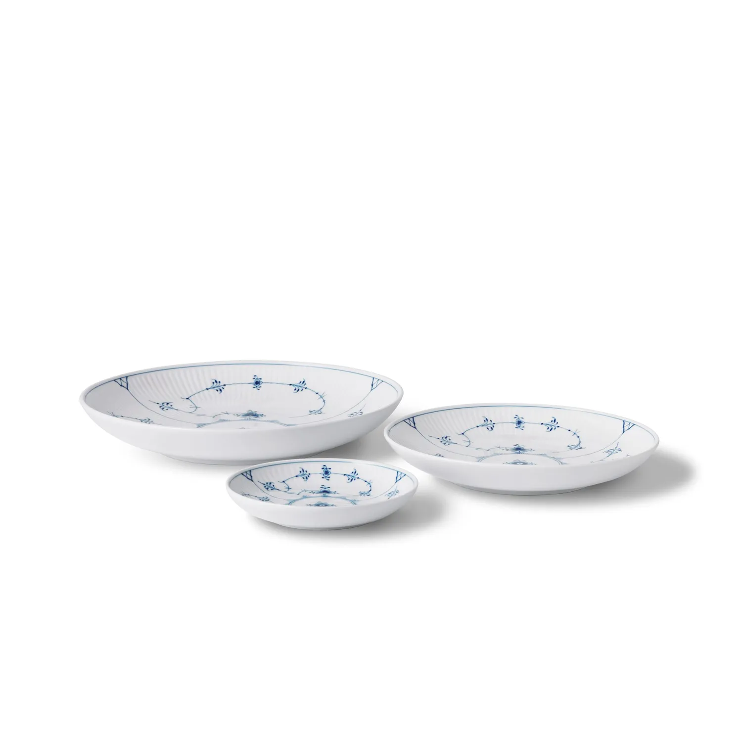 Kgl. Porcelæn Musselmalet Riflet lav skål 11/13/15 cm 3 stk