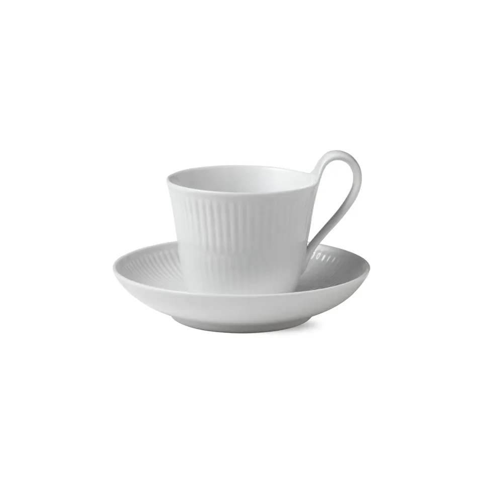 Kgl. Porcelæn Hvid Riflet højhankskop med underkop 24 cl hvid